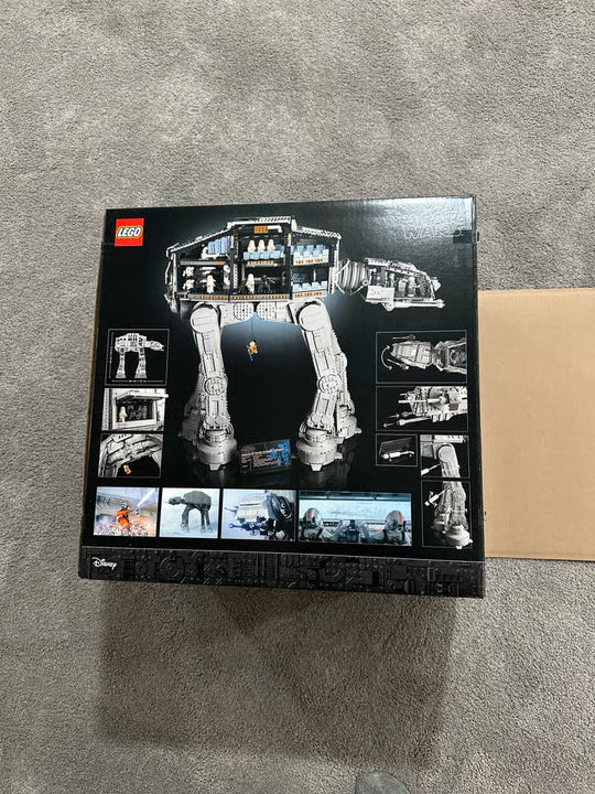 LEGO Star Wars 75313 UCS AT-AT